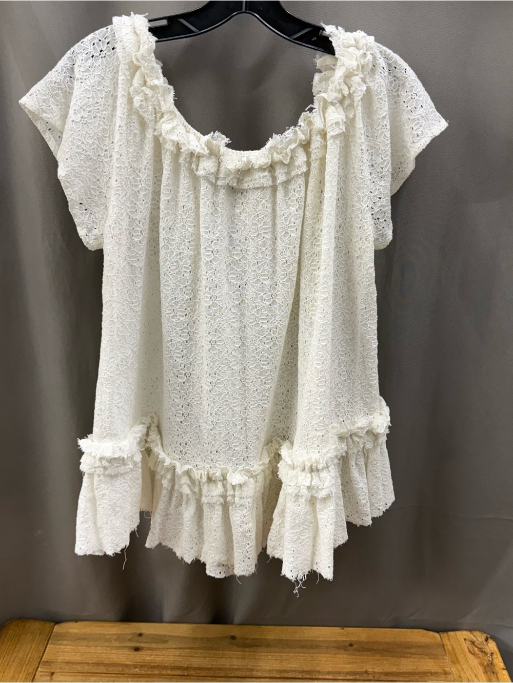 Ivory Ruffle Lace Peasant Top - Picture 9 of 10
